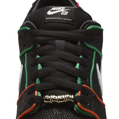 Nike SB Dunk Low Bronx Girls Skate