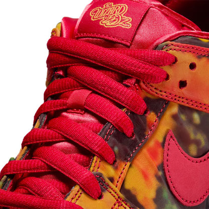 Nike SB Dunk Low The Wizard of Oz Poppy Field